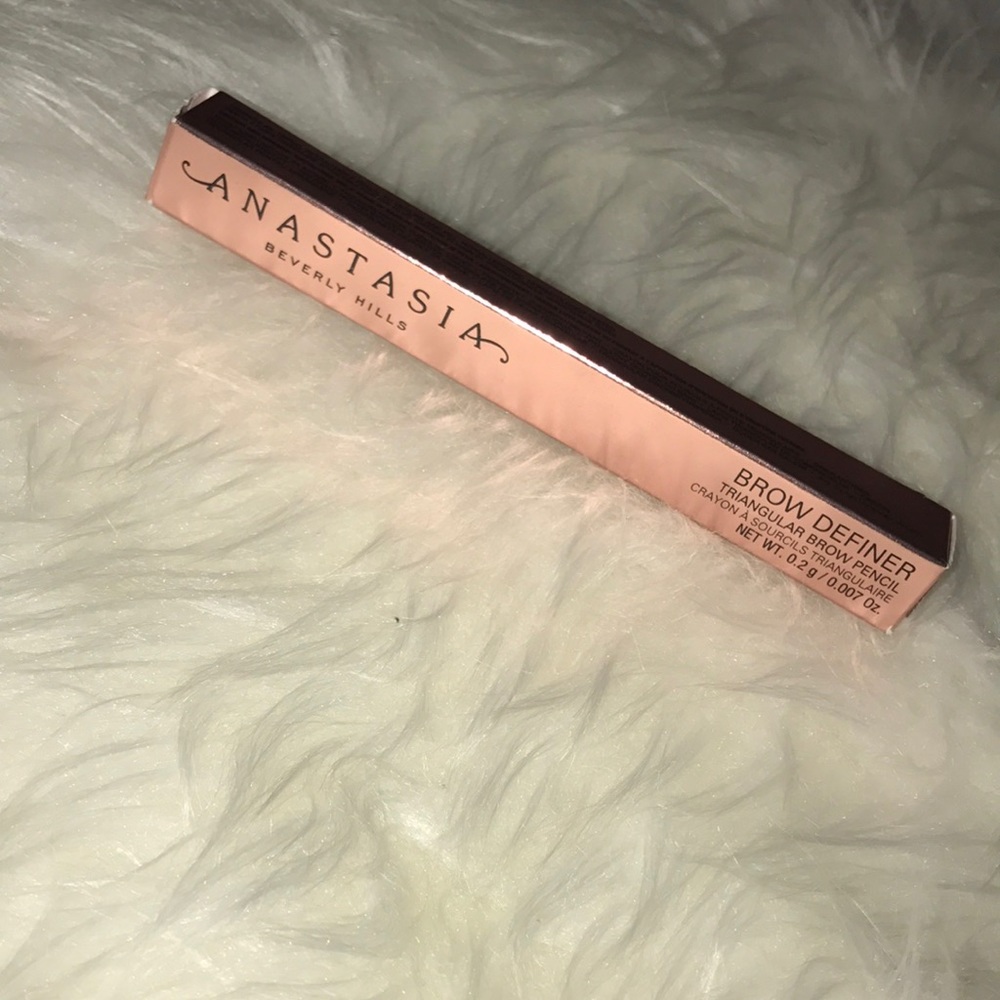 Anastasia Beverly Hills Brow Definer